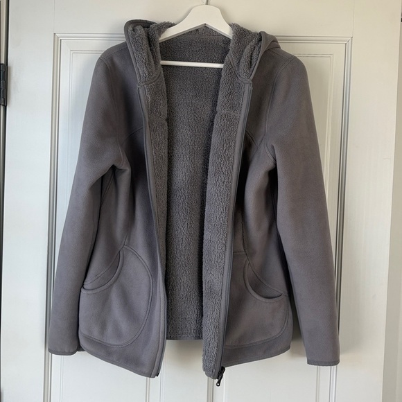 Tekgear Jackets & Blazers - Reversible Cozy Gray Hooded Jacket Tekgear Large